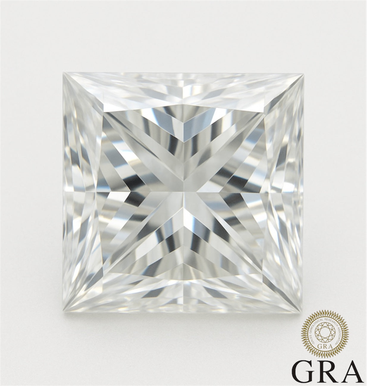 5ct princess cut moissanite gemstone with certified GRA report, dazzling and precision-cut for maximum sparkle
