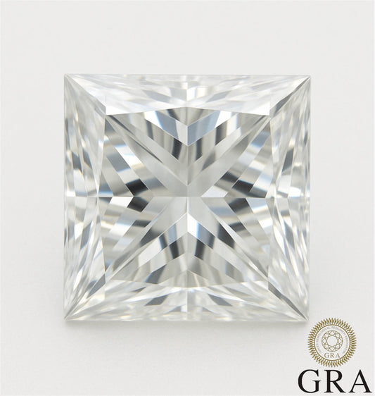 5ct princess cut moissanite gemstone with certified GRA report, dazzling and precision-cut for maximum sparkle